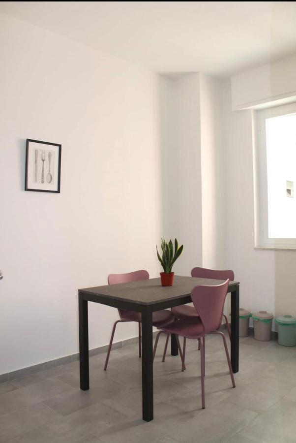 Garden Apartment Bari Bagian luar foto